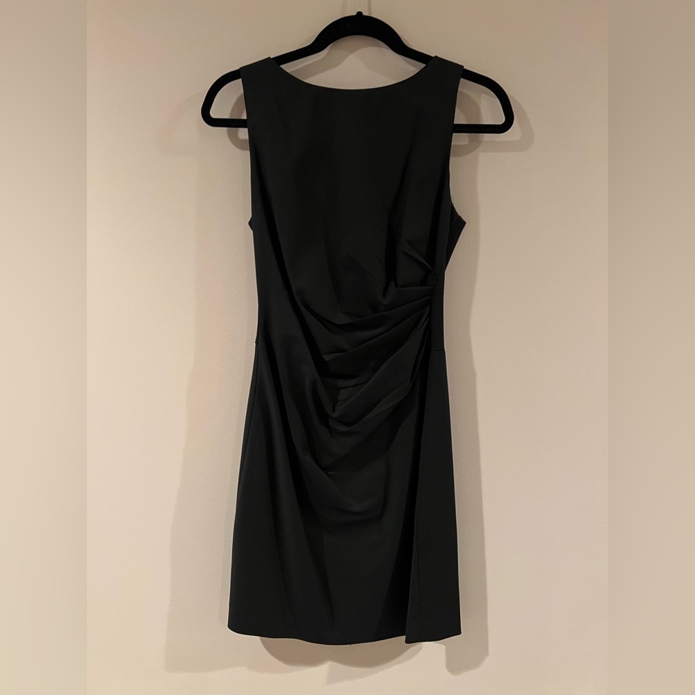 Elegant Black Sleeveless Dress